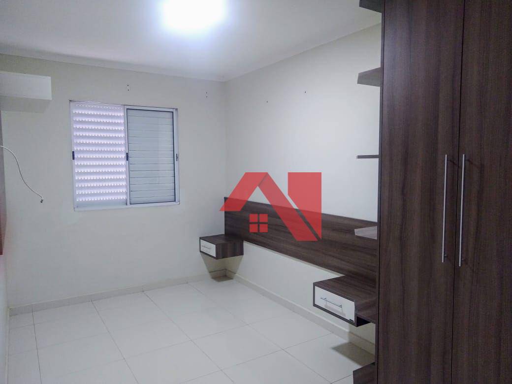 Apartamento para alugar com 2 quartos, 54m² - Foto 6