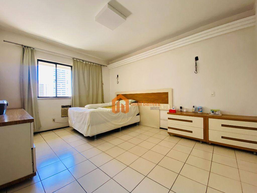 Apartamento à venda com 4 quartos, 203m² - Foto 23