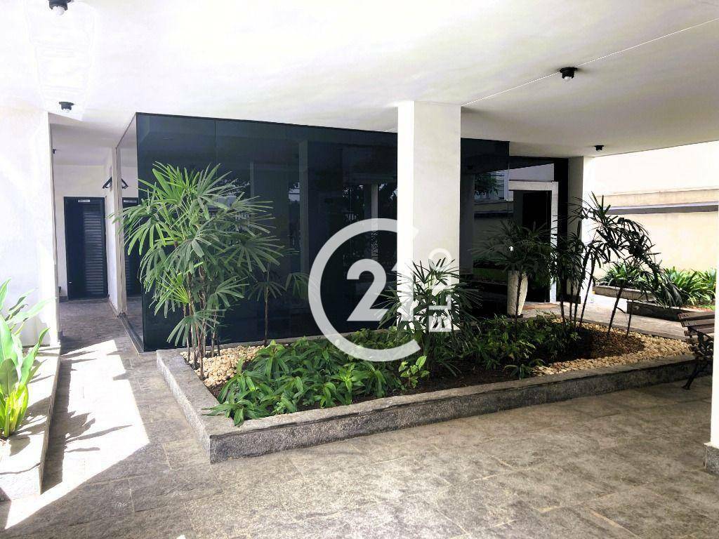 Apartamento à venda com 3 quartos, 180m² - Foto 8