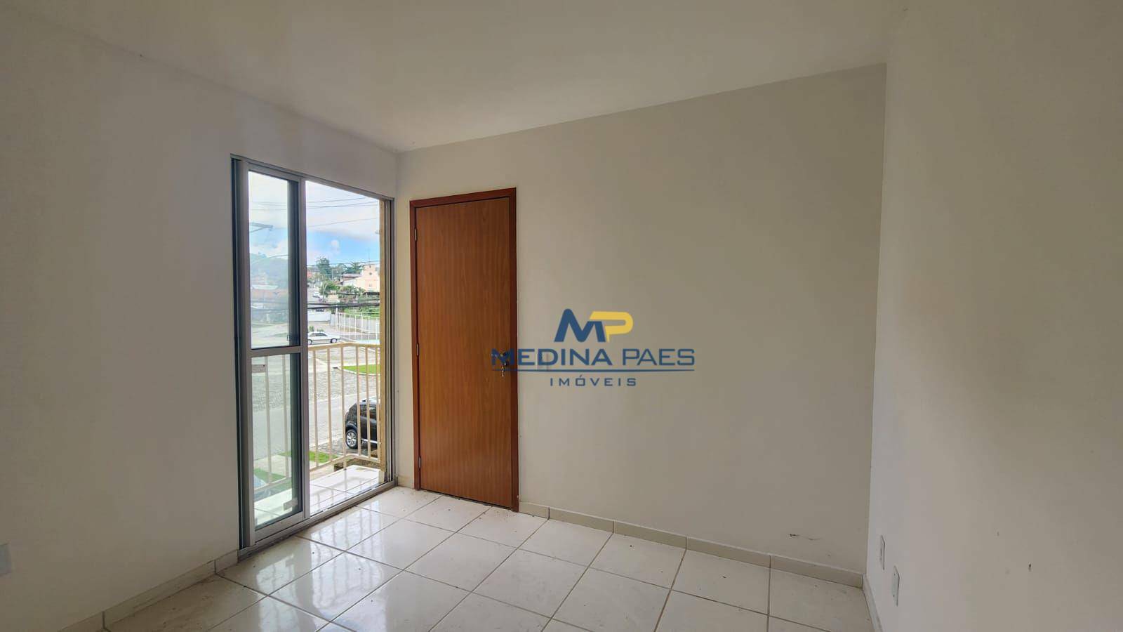 Apartamento à venda com 2 quartos, 45m² - Foto 4