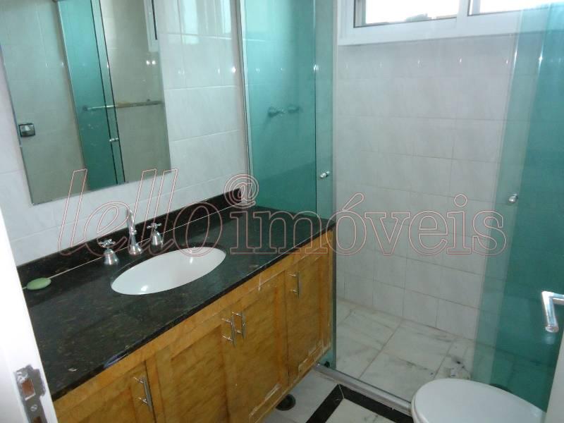 Apartamento para alugar com 2 quartos, 86m² - Foto 12