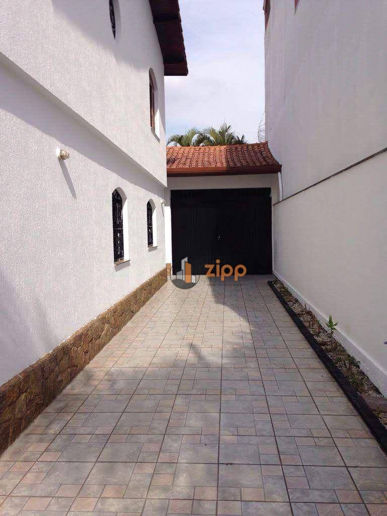 Sobrado à venda com 3 quartos, 230m² - Foto 31