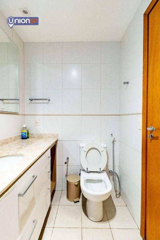 Apartamento à venda com 3 quartos, 127m² - Foto 13