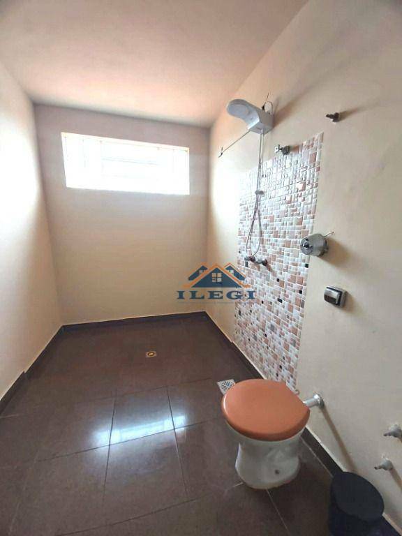 Casa de Condomínio à venda com 3 quartos, 230m² - Foto 13