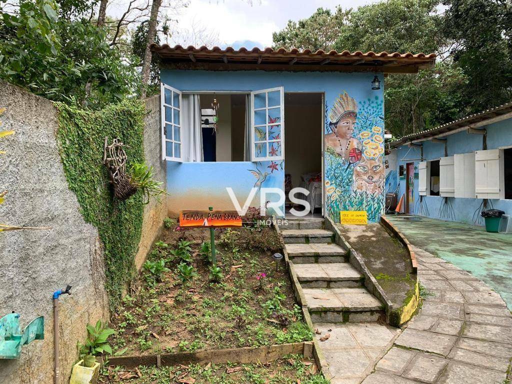 Casa à venda com 7 quartos, 270m² - Foto 9