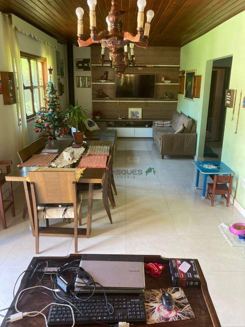 Casa de Condomínio à venda com 3 quartos, 132m² - Foto 4