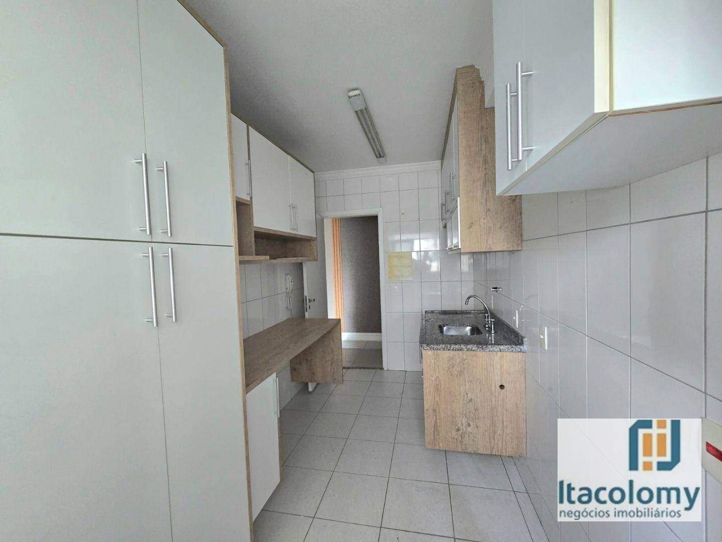 Apartamento para alugar com 3 quartos, 88m² - Foto 23