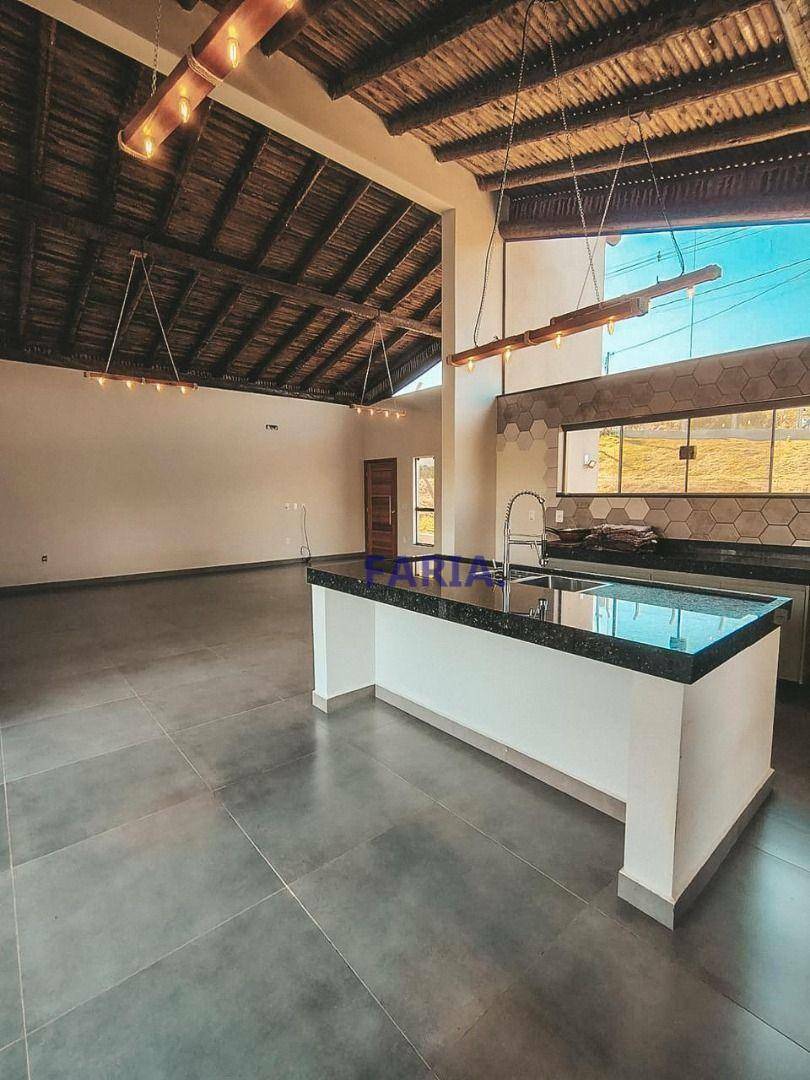 Casa à venda com 2 quartos, 152m² - Foto 5