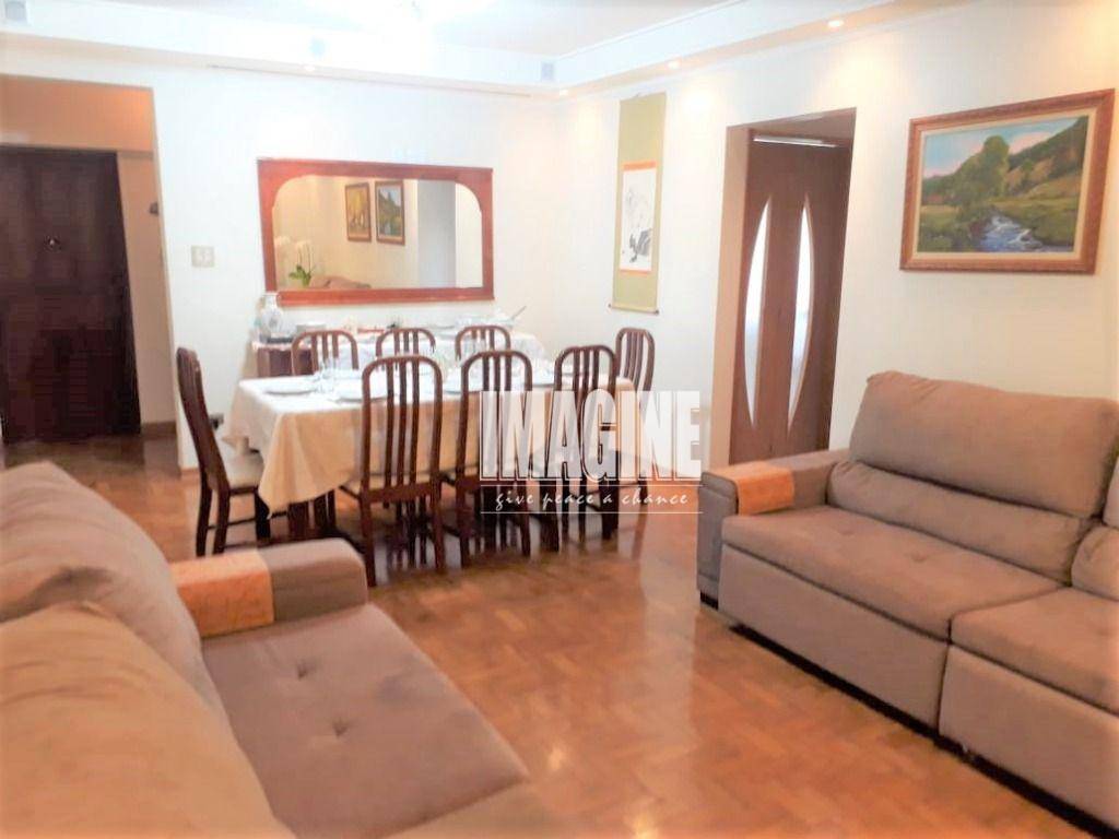 Apartamento à venda com 3 quartos, 130m² - Foto 2