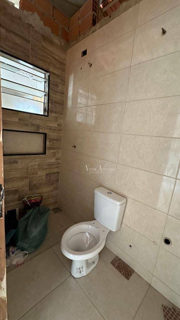 Casa à venda com 3 quartos, 180m² - Foto 17