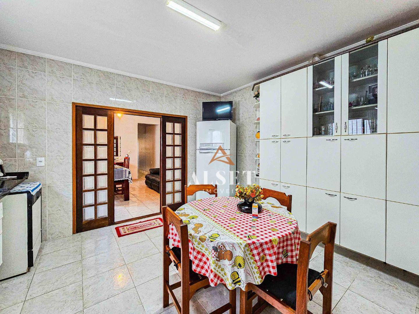 Sobrado à venda com 3 quartos, 220m² - Foto 35