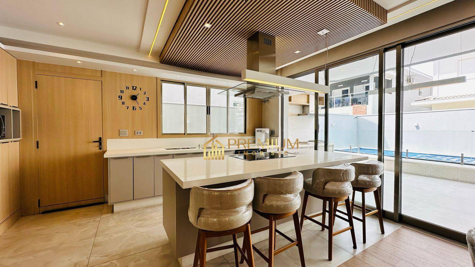 Sobrado, 3 quartos, 280 m² - Foto 3