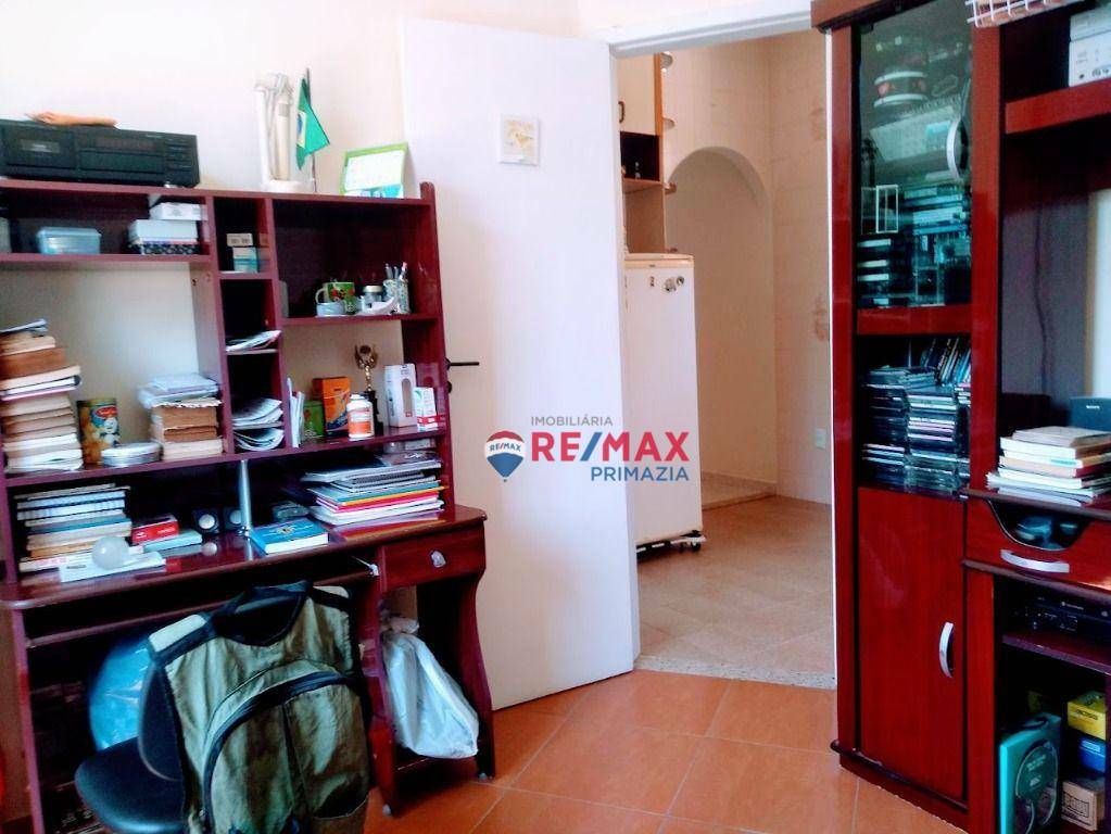 Apartamento à venda com 2 quartos, 45m² - Foto 17