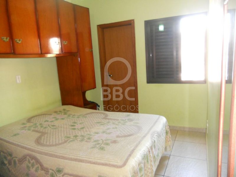 Apartamento à venda com 2 quartos, 67m² - Foto 11