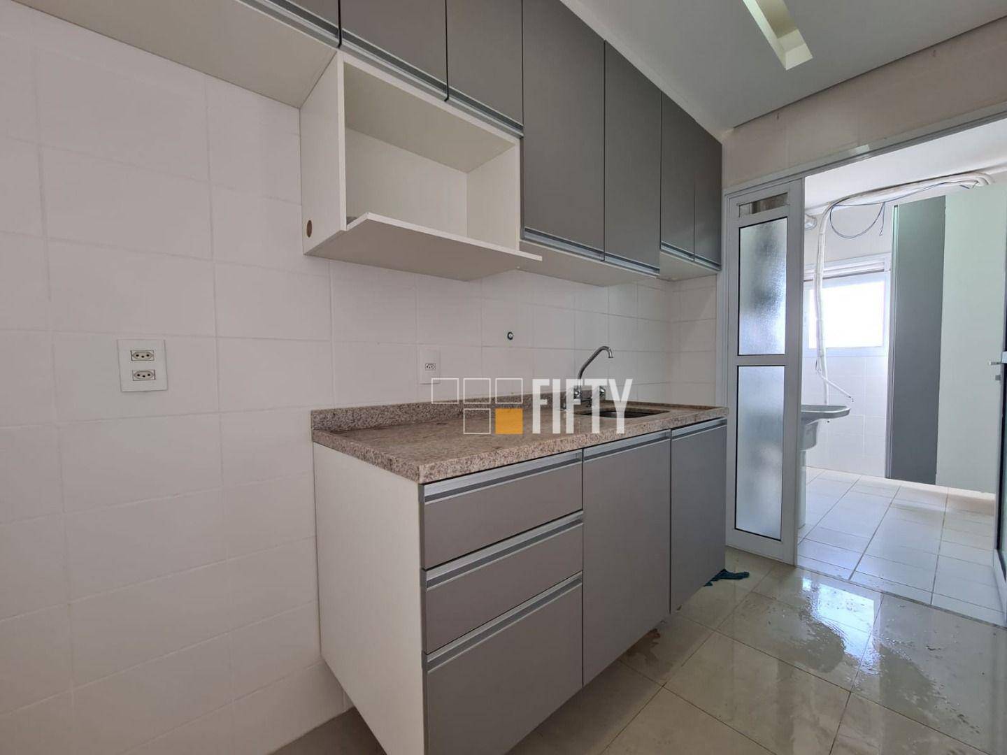 Apartamento para alugar com 2 quartos, 73m² - Foto 6