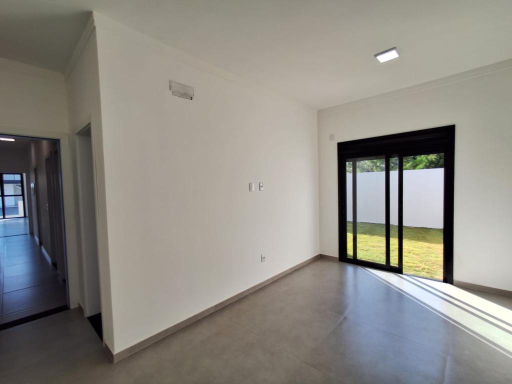 Casa à venda com 3 quartos, 174m² - Foto 18