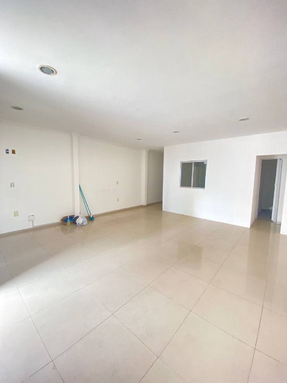 Loja-Salão à venda, 106m² - Foto 2