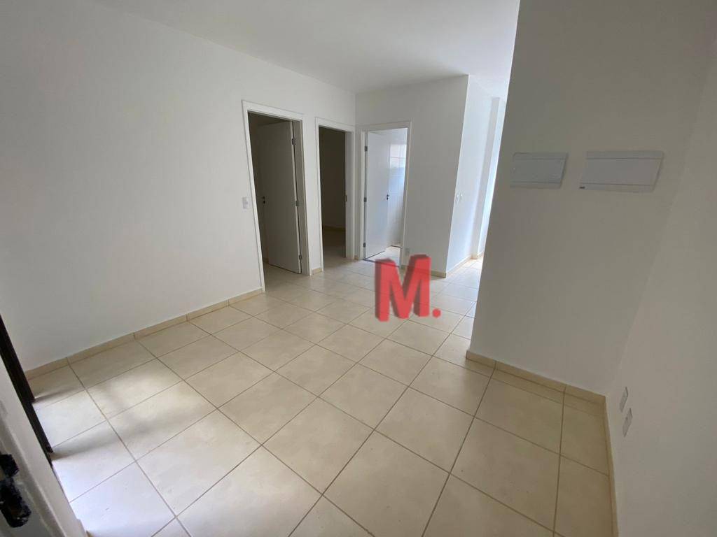 Apartamento à venda com 2 quartos, 49m² - Foto 2