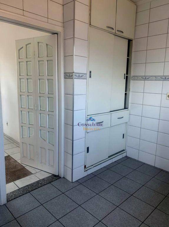 Apartamento à venda com 2 quartos, 68m² - Foto 5