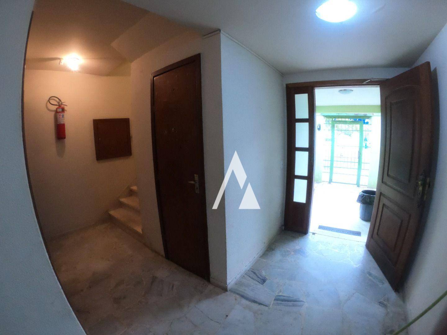 Apartamento para alugar com 2 quartos, 74m² - Foto 4