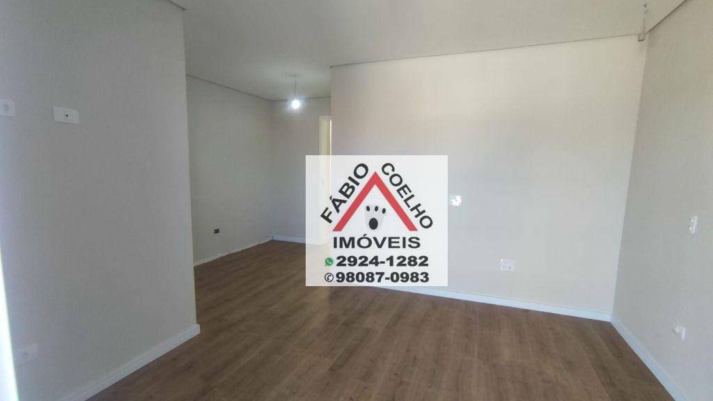 Sobrado à venda com 3 quartos, 183m² - Foto 2