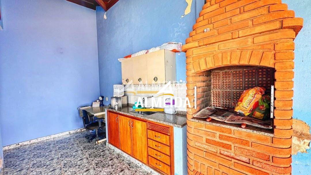 Casa, 3 quartos, 179 m² - Foto 4