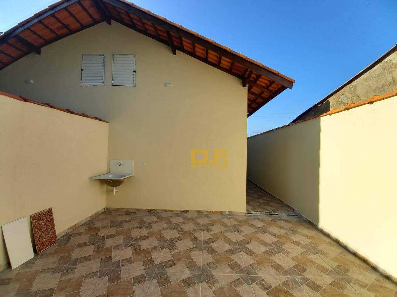 Casa à venda com 2 quartos, 55m² - Foto 7