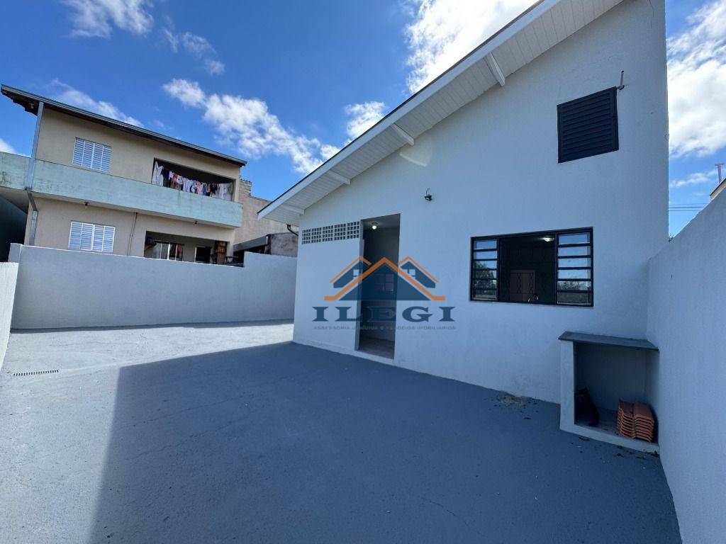 Casa à venda com 2 quartos, 80m² - Foto 25