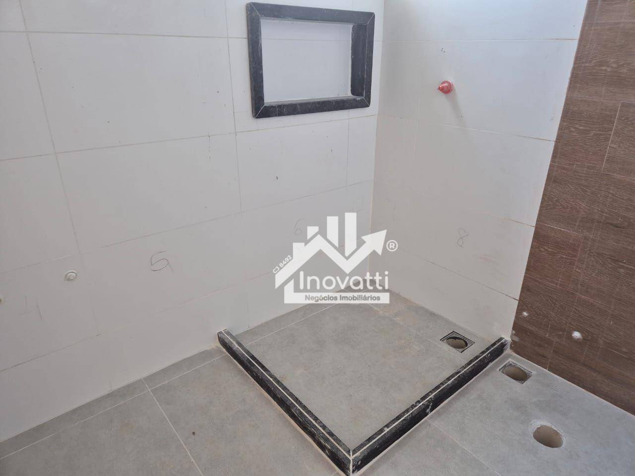 Apartamento à venda com 2 quartos, 63m² - Foto 15