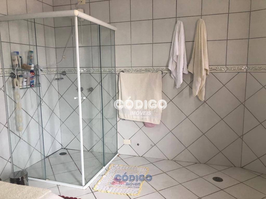 Sobrado à venda com 3 quartos, 303m² - Foto 34