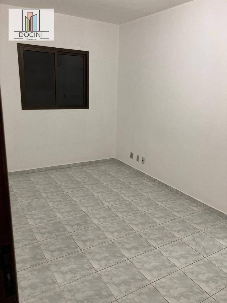 Apartamento à venda com 1 quarto, 47m² - Foto 4