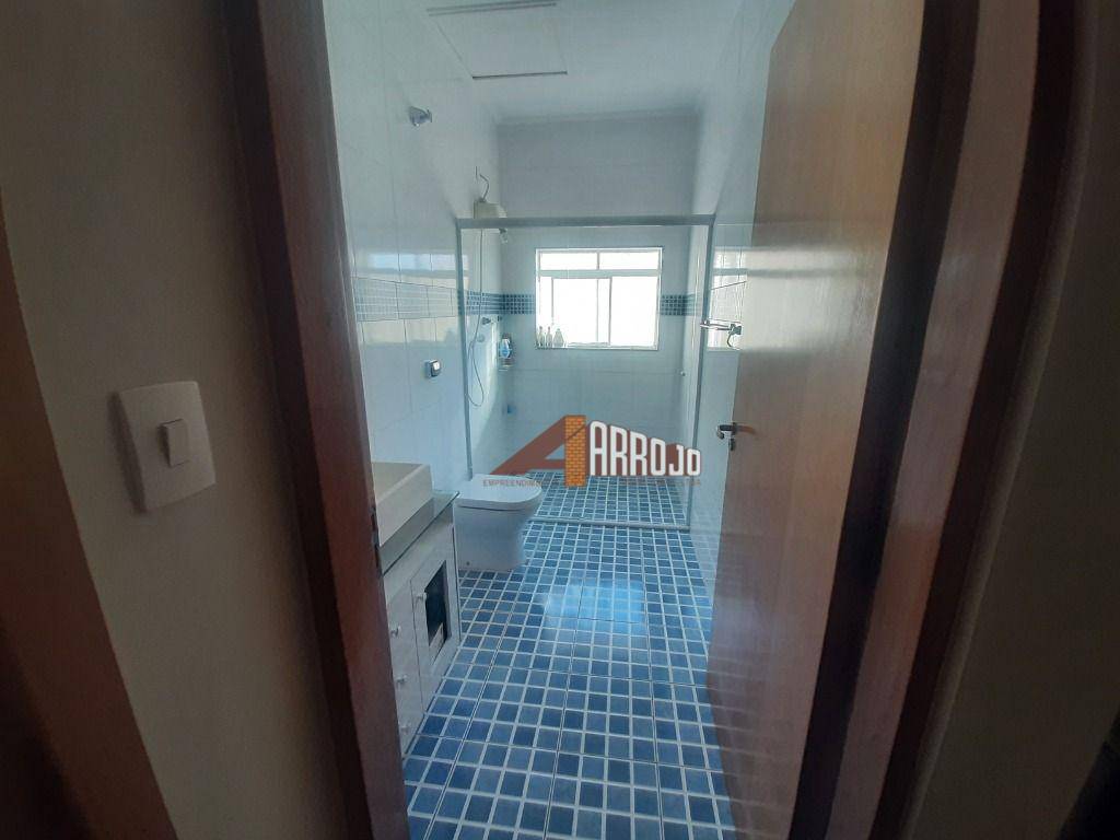 Sobrado à venda com 2 quartos, 131m² - Foto 8