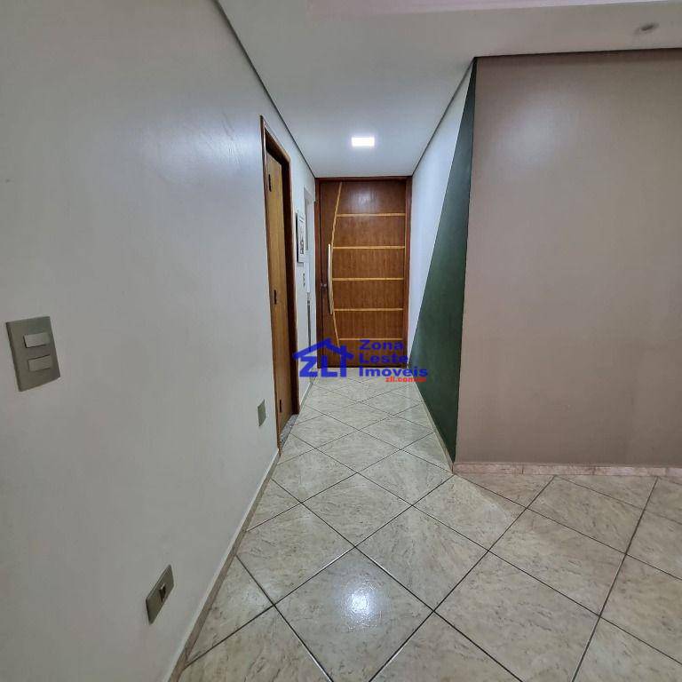 Apartamento à venda com 3 quartos, 79m² - Foto 1