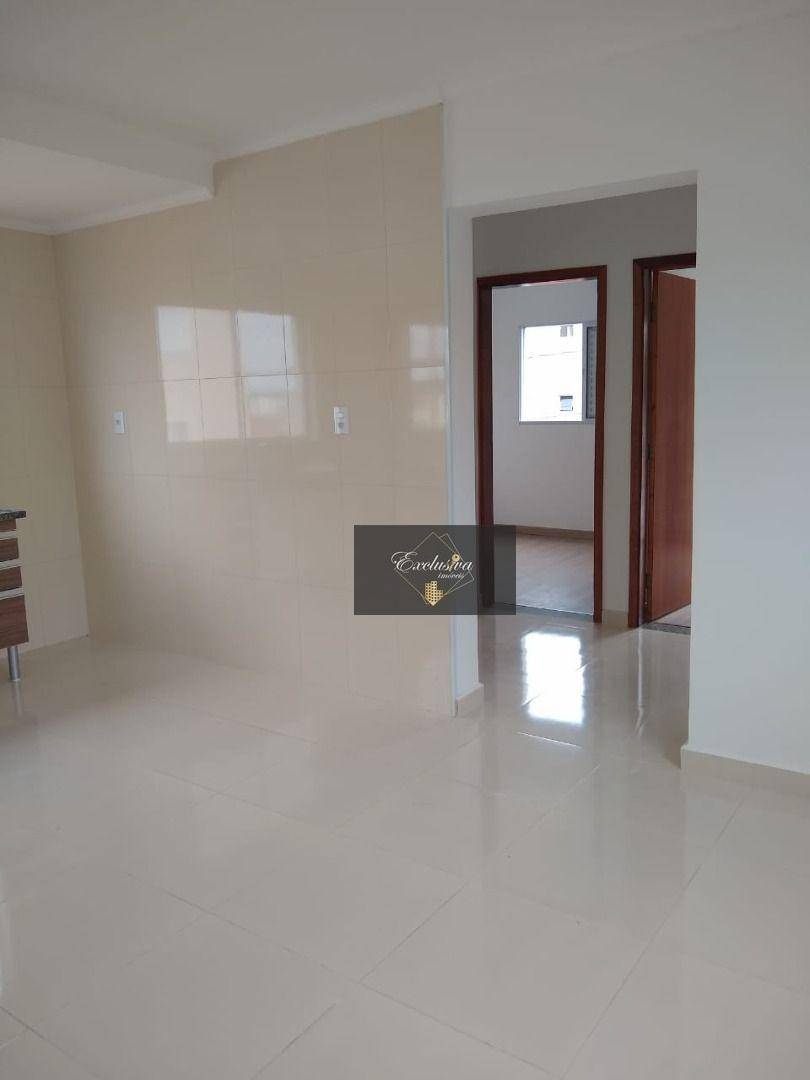 Apartamento à venda com 2 quartos, 82m² - Foto 4