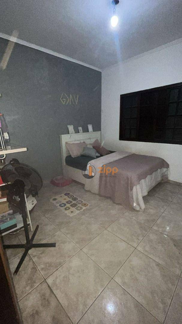 Sobrado à venda com 4 quartos, 186m² - Foto 14