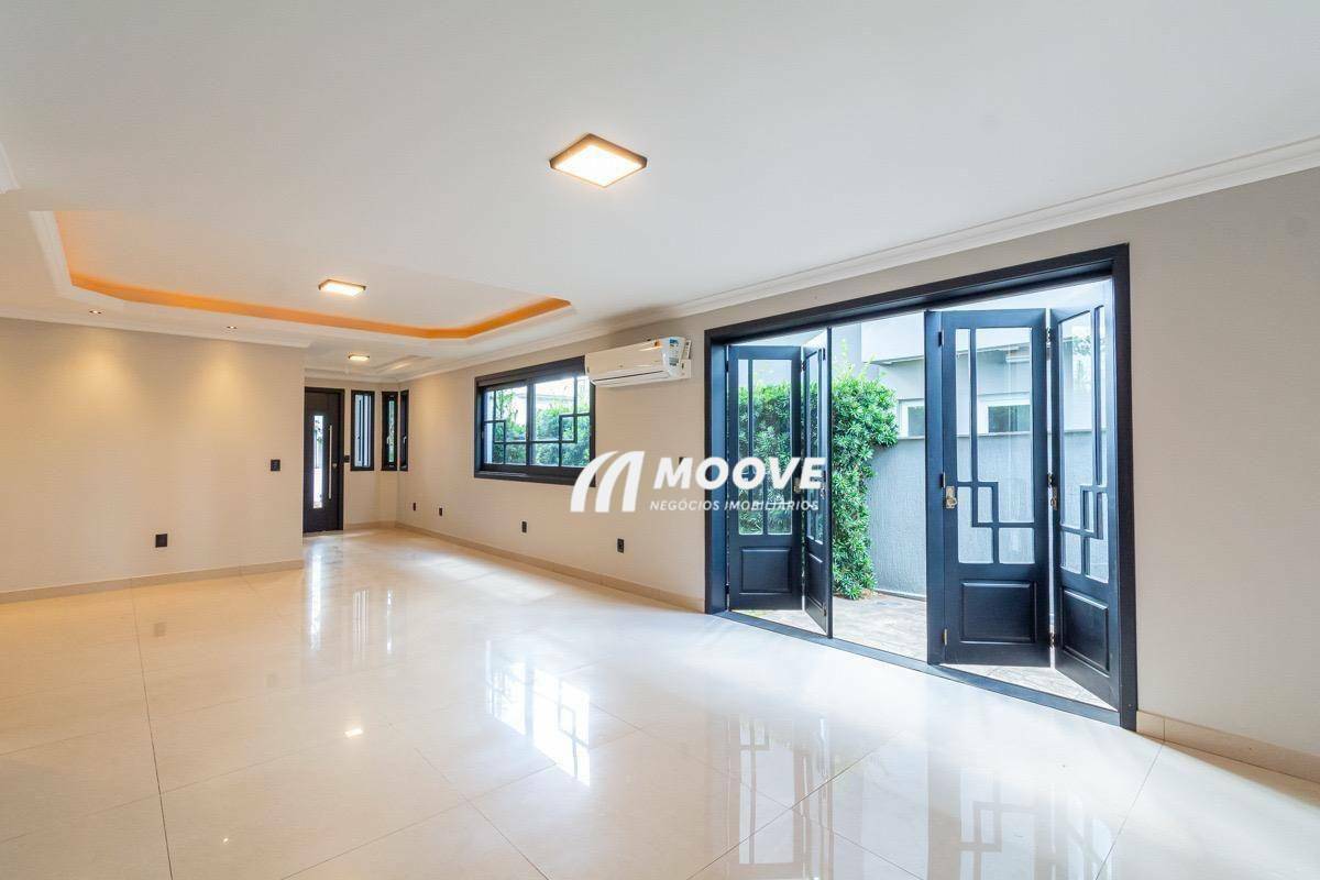 Sobrado à venda com 4 quartos, 280m² - Foto 4