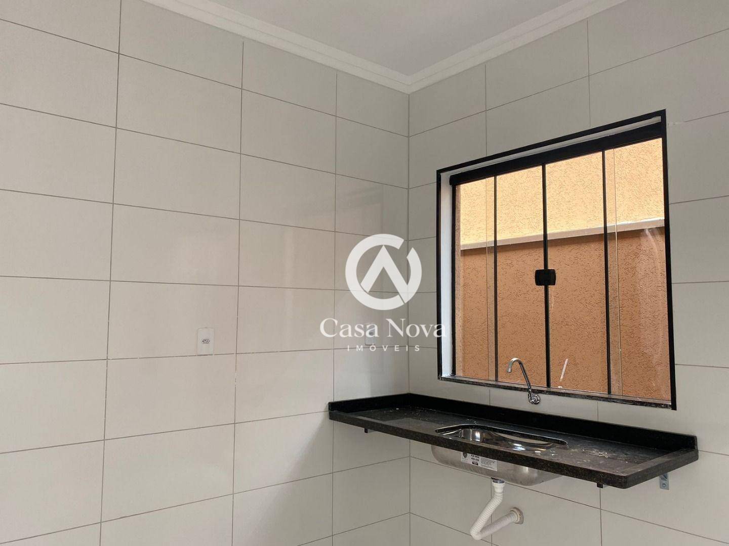 Casa à venda com 2 quartos, 68m² - Foto 13