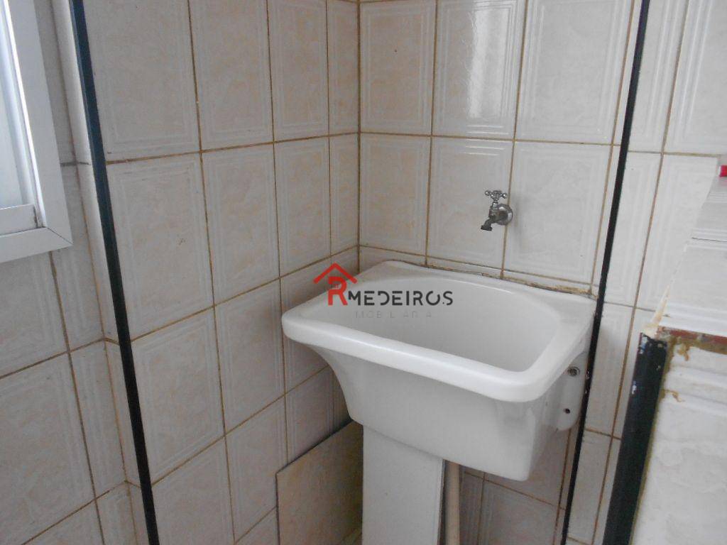 Apartamento à venda com 1 quarto, 39m² - Foto 15