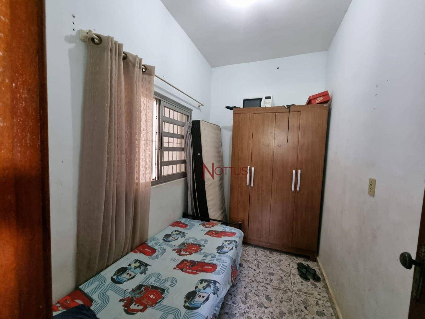 Casa à venda com 3 quartos, 225m² - Foto 6