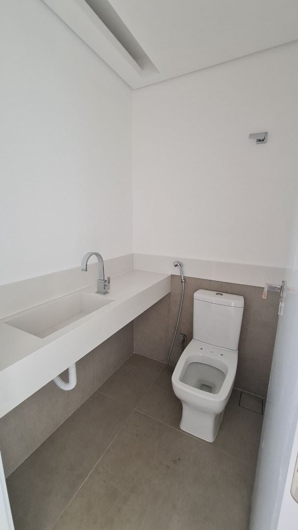 Apartamento à venda com 4 quartos, 250m² - Foto 13