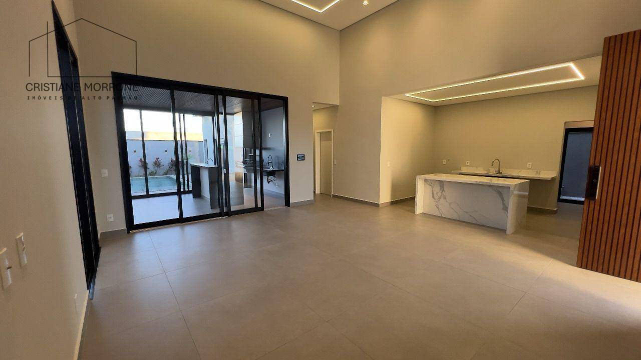 Casa de Condomínio à venda com 4 quartos, 220m² - Foto 11