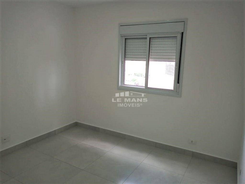 Apartamento à venda com 2 quartos, 66m² - Foto 15