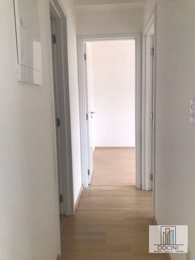 Apartamento à venda com 2 quartos, 61m² - Foto 8