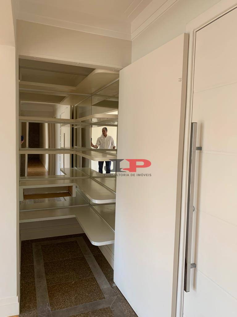 Apartamento à venda com 4 quartos, 248m² - Foto 17