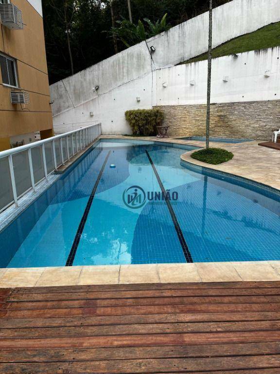 Apartamento à venda com 2 quartos, 61m² - Foto 23