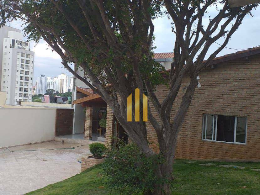 Casa à venda com 3 quartos, 300m² - Foto 16