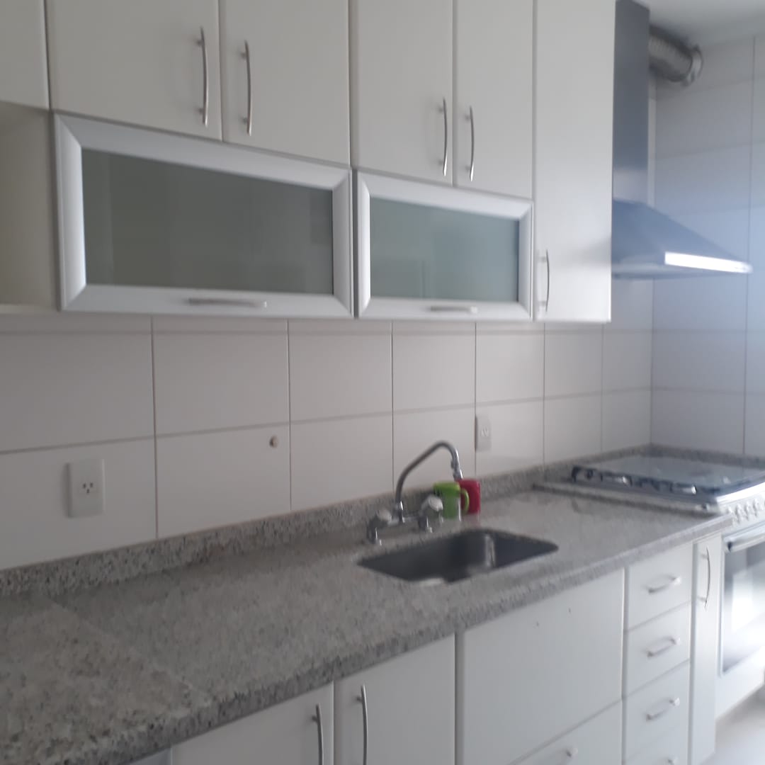 Apartamento à venda com 3 quartos, 113m² - Foto 7