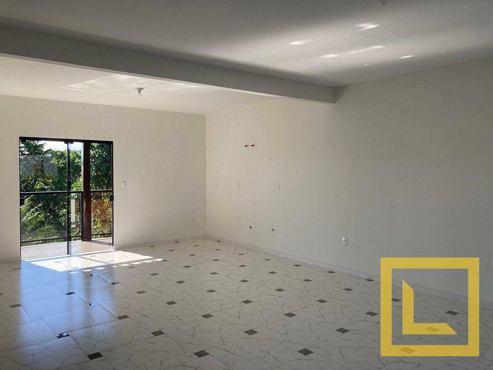 Casa à venda com 3 quartos, 364m² - Foto 26