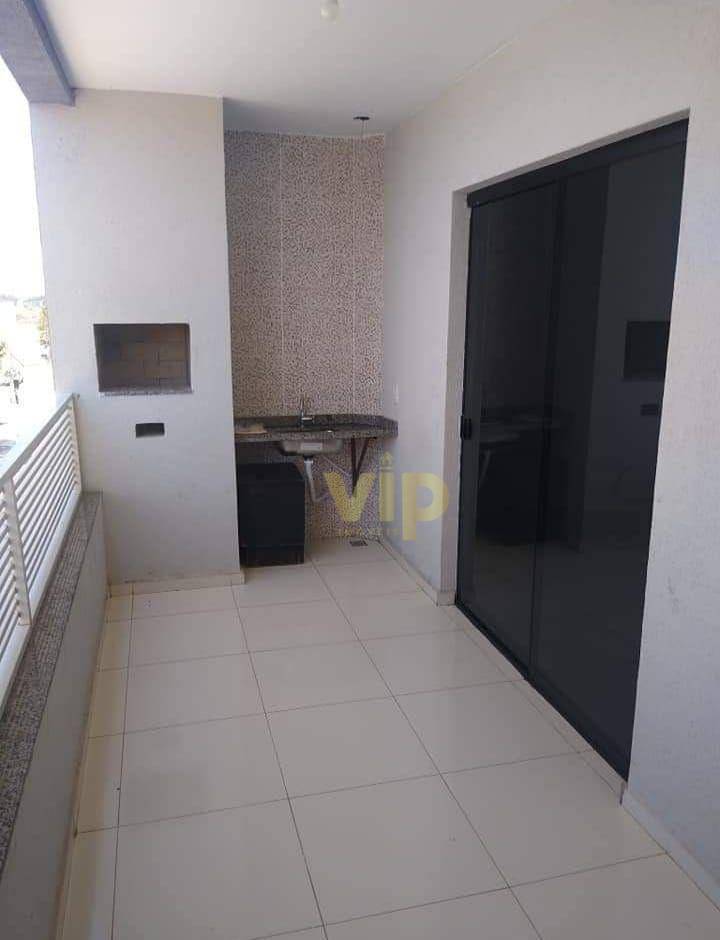 Apartamento à venda com 2 quartos, 75m² - Foto 1