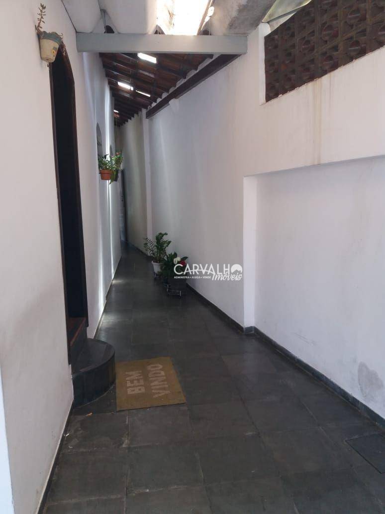 Casa à venda com 3 quartos, 280m² - Foto 16